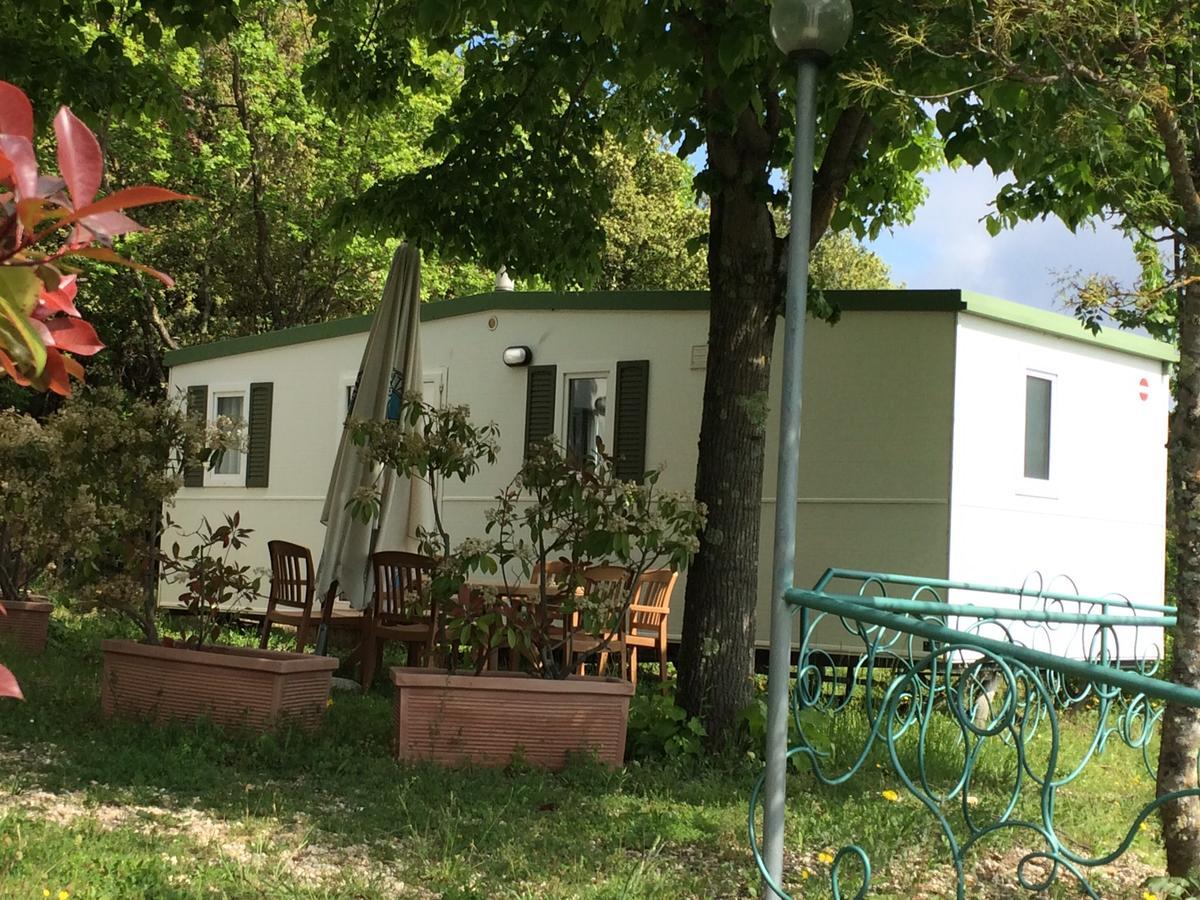 Camping Le Soline Hotel Murlo Buitenkant foto